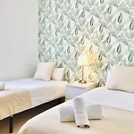Andalucia II & Balcony By Ele Apartments