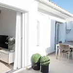 Cura Merino Rooftop