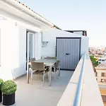 Cura Merino Rooftop