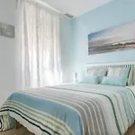 Amazing City Center Apartment