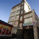 Residencia Universitaria Alboran