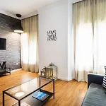 Minimal Rooms By Ele Apartments