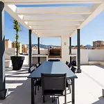 Apartamento Deluxe Con Piscina, Terraza & Parking