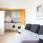 San Rafael 3 Apartments
