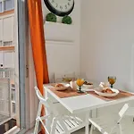 C17 - Friendly Studio Close To Town 3