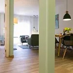Montano II & Old Town By Ele Apartments