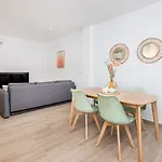 Marmoles 21, City Center Apartment