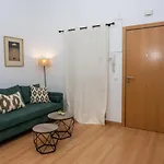 Victoria I & Old Town By Ele Apartments