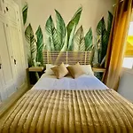 Suite La Perla
