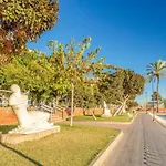 3 Bedroom Beautiful Apartment In Malaga