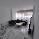 Apartment Near Shopping Centers