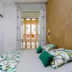 INMálaga Santos Suites 2