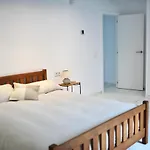Bright Apartment In The Hills Of Elviria