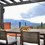 Bright Apartment In The Hills Of Elviria