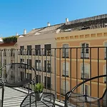 Victoria Suites 57