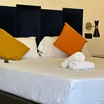 Malaga City Suites