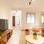 Ginachero & City Center By Ele Apartments