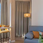 Feelathome Atarazanas Apartments