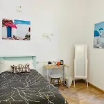Malak-Rooms