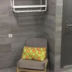 Apartamento B, A 3 Minutos De La Estacion Central De Bus Y Tren
