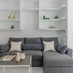 Living4Malaga Amazonia Center Apartment