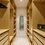 Plaza Del Siglo Suites & Boutique Apartments By Caleta Homes