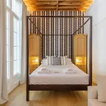 Palacio Vegafuente By Caleta Homes
