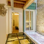 Palacio Vegafuente By Caleta Homes