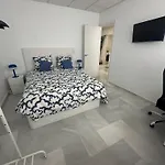 Apartamento Moderno Soho - Nuevo! En El Centro Y Cerca De La Playa!