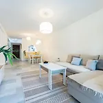 Faro\'S Marbella Apartment - Monte Paraiso