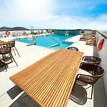 Malaga Urban Sky Serviced Apartments By P&O