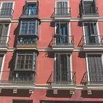 Céntrico Apartamento en Calle Carreteria - Malaga