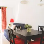 Céntrico Apartamento en Calle Carreteria - Malaga