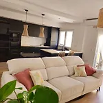 Exclusivo Apartamento Cerca De La Playa