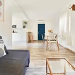 Apartamento A Pie De Calle Malaga Huelin