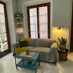 Apartamento En Centro Historico Con Garaje