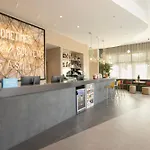 Hampton By Hilton Malaga Martiricos