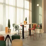 Hampton By Hilton Malaga Martiricos