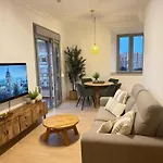 Life Apartments Alameda Colón
