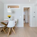 Sorolla 105, Luxury, Beach, Free Parking, All Services, Quite Neighborhood, So