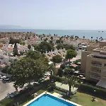 Fabuloso Apartamento Residencial Guadalmar Beach - Piscina Comunitaria
