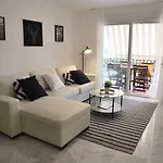 Homely Malaga Don Cristian Con Parking Privado
