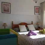 Sunny Apartment 2 Bedrooms