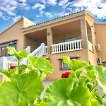 Casa Del Jardin