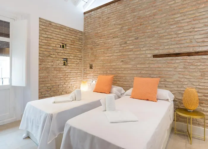 TE1B-El Teatro Brick Wall Suite Prime Location