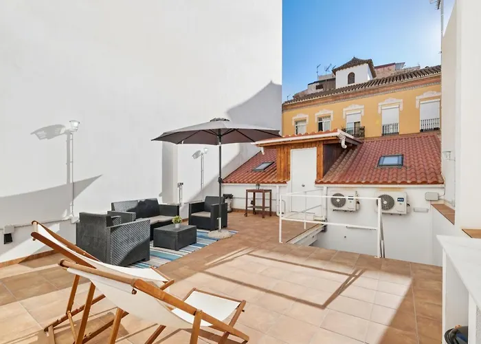 Malasana 51, New Art Apartment, Breakfast Included, Historic Center, Quite Neighborhood, Ml