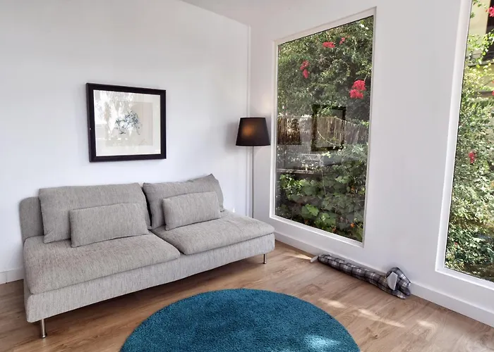 Sancha Apartments By Bossh! Apartments