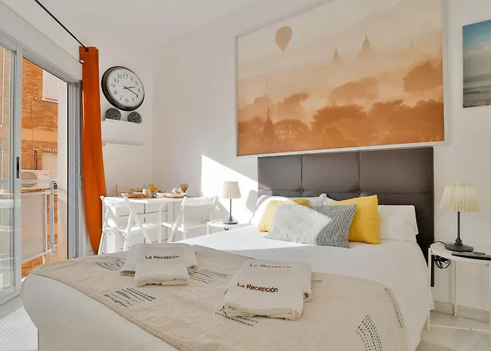 C17 - Friendly Studio Close To Town 3