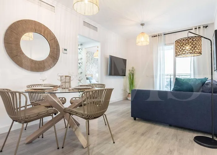 Stylish Apartments With Balcony & Parking Near The Beach By Rems