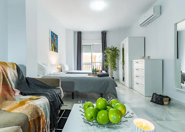 Marmoles Deluxe Apartment - Malaga Centro